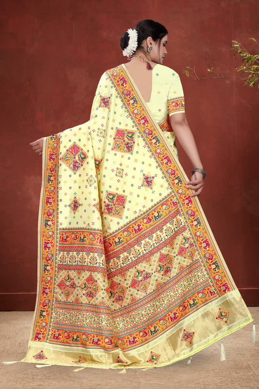 Rajputana Tales – Cream Pattu Saree with Cultural Scene Pallu